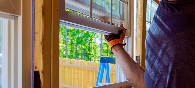 >Bay Window Curtain Rail Track in DeLand, FL