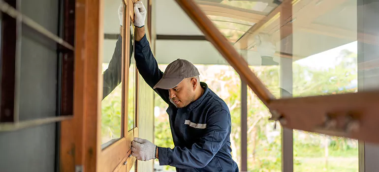 Double Hung Vinyl Window Sash Replacement in DeLand, FL